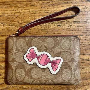COACH small wristlet in signature canvas